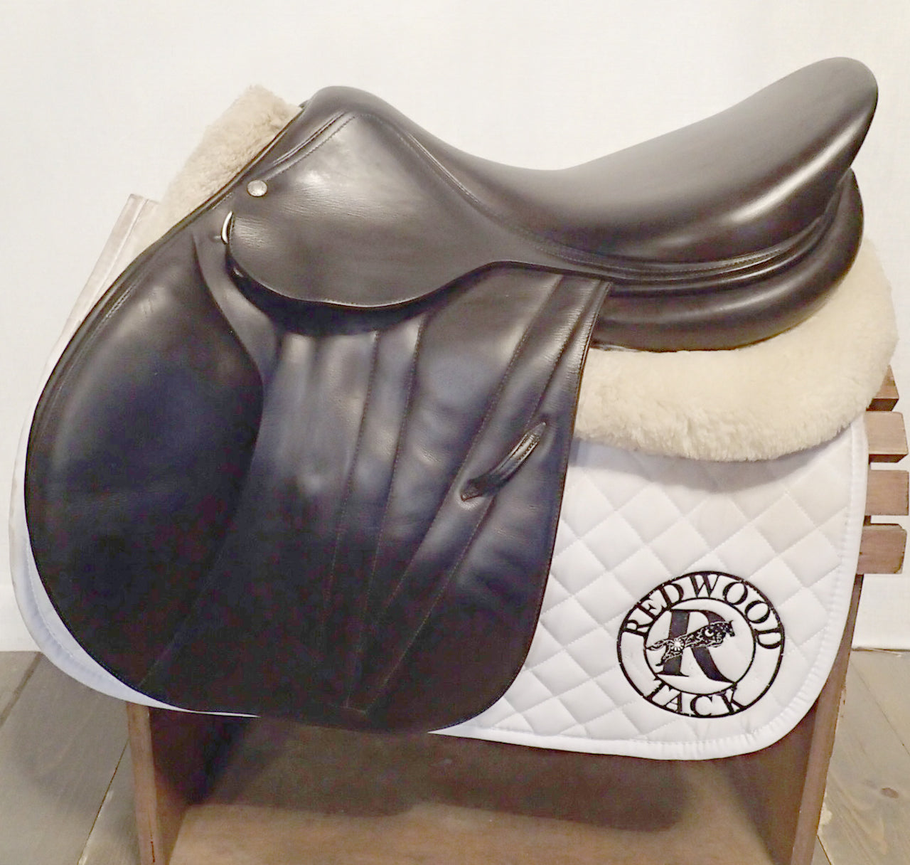 18" Butet Premium Saddle - Full Calfskin - 2018 - C Seat - 3 Flaps - 5" dot to dot
