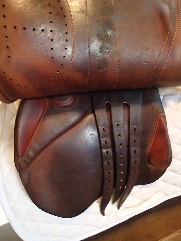 17" Hermes Vivace Saddle - 2019 - Full Buffalo - 4.75" dot to dot (634)