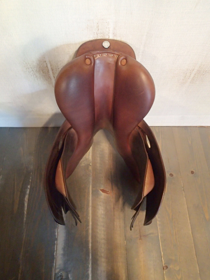 17" Hermes Vivace Saddle - 2019 - Full Buffalo - 4.75" dot to dot (634)