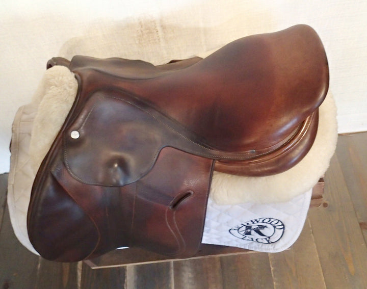 17" Hermes Vivace Saddle - 2019 - Full Buffalo - 4.75" dot to dot (634)