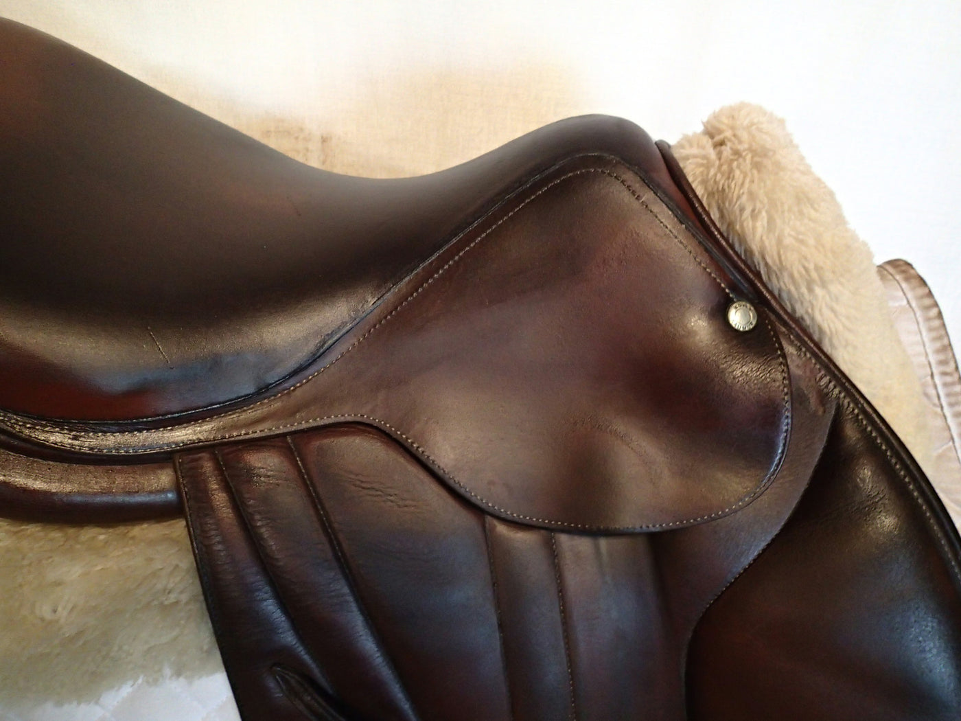 16" Butet Premium Saddle - Full Calfskin - 2011 - P Seat - 2 Flaps - 4.25" dot to dot