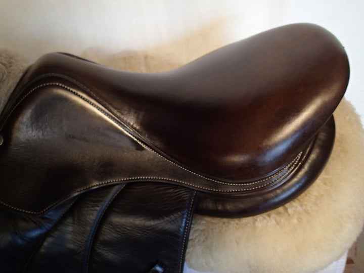 16.5" Voltaire Palm Beach Saddle - Full Buffalo - 2020 - 2AA Flaps - 4.75" dot to dot - Pro Panels