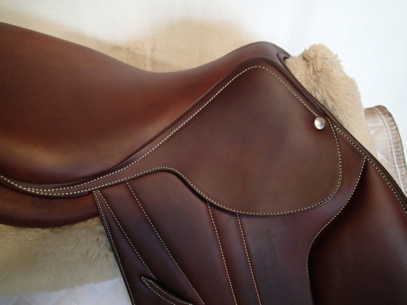 16" Butet Premium Saddle - Full Calfskin - 2022 - P Seat - 2 Flaps - 4.25" dot to dot