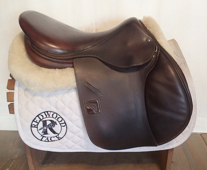 17.5" Luc Childeric Model M Saddle - 2018 - 4.75" dot to dot