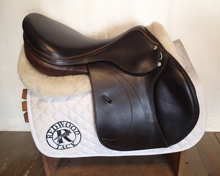 17.5" Equipe Expression Saddle - Full Buffalo - 2008 - 5" dot to dot