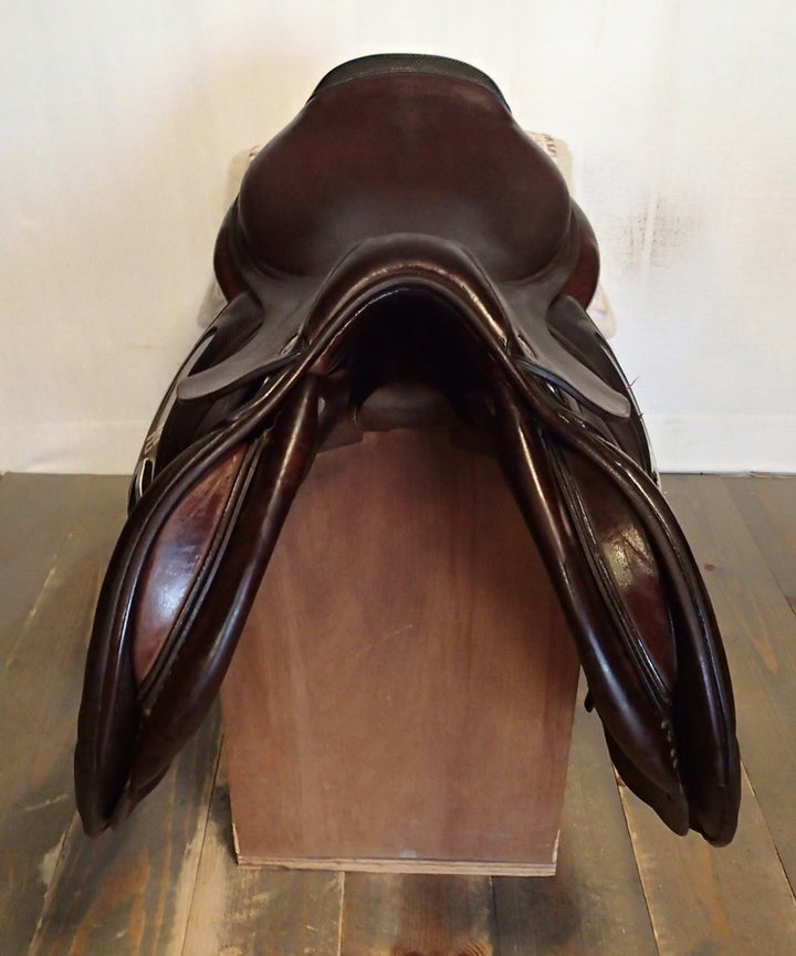 17" CWD 2G Saddle - Full Buffalo - 2012 - 3C Flaps - SE17 - 4.5" dot to dot - Pro Panels