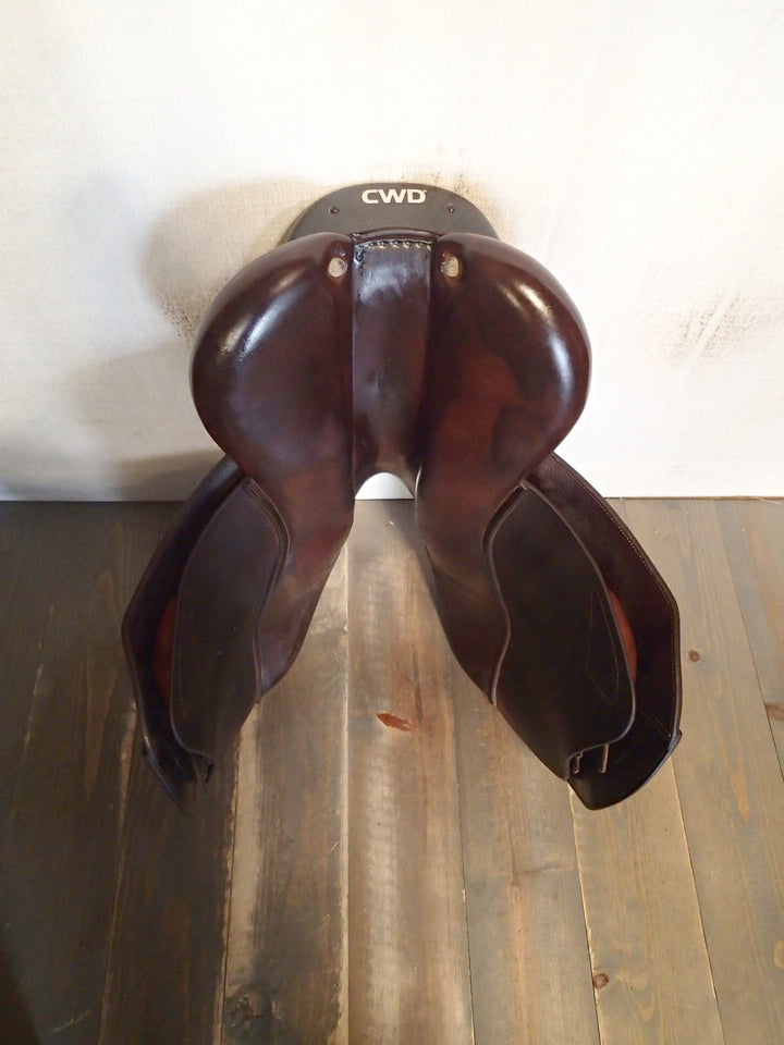 17" CWD 2G Saddle - Full Buffalo - 2012 - 3C Flaps - SE17 - 4.5" dot to dot - Pro Panels