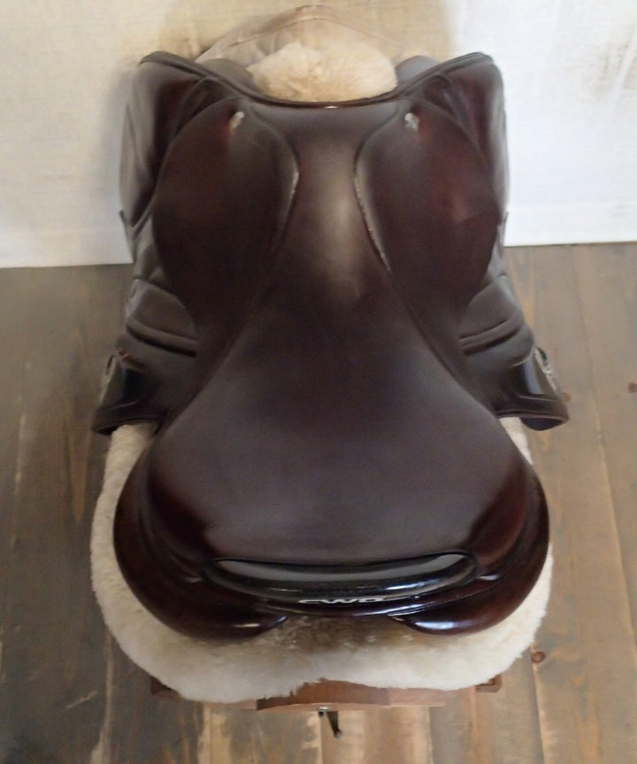 17" CWD 2G Saddle - Full Buffalo - 2012 - 3C Flaps - SE17 - 4.5" dot to dot - Pro Panels