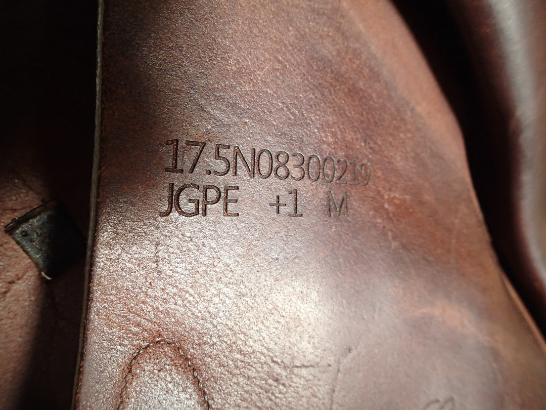 17.5" Equipe Grand Prix Saddle - 2019 - 5.25" dot to dot (000)