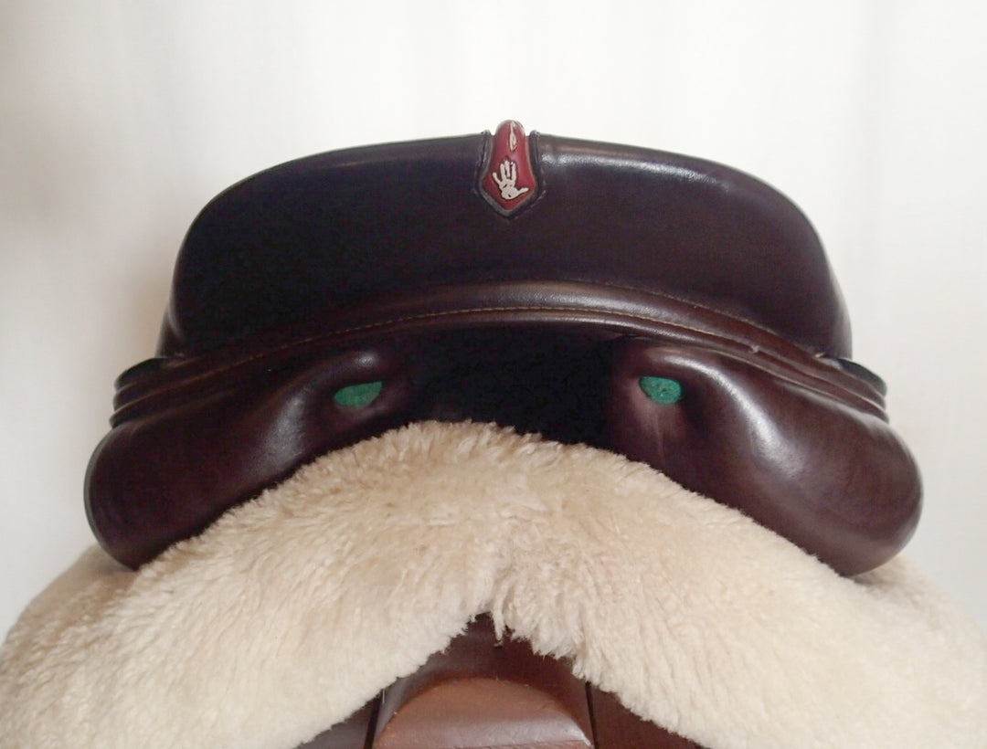 17.5" Equipe Grand Prix Saddle - 2019 - 5.25" dot to dot (000)