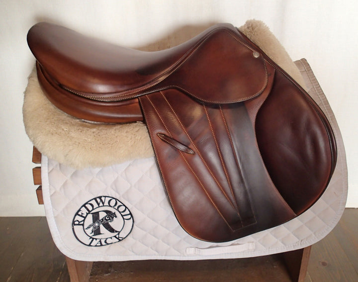 17" Butet Premium Saddle - Full Calfskin - 2017 - M Seat - 1.75 Flaps - 4.25" dot to dot (001)