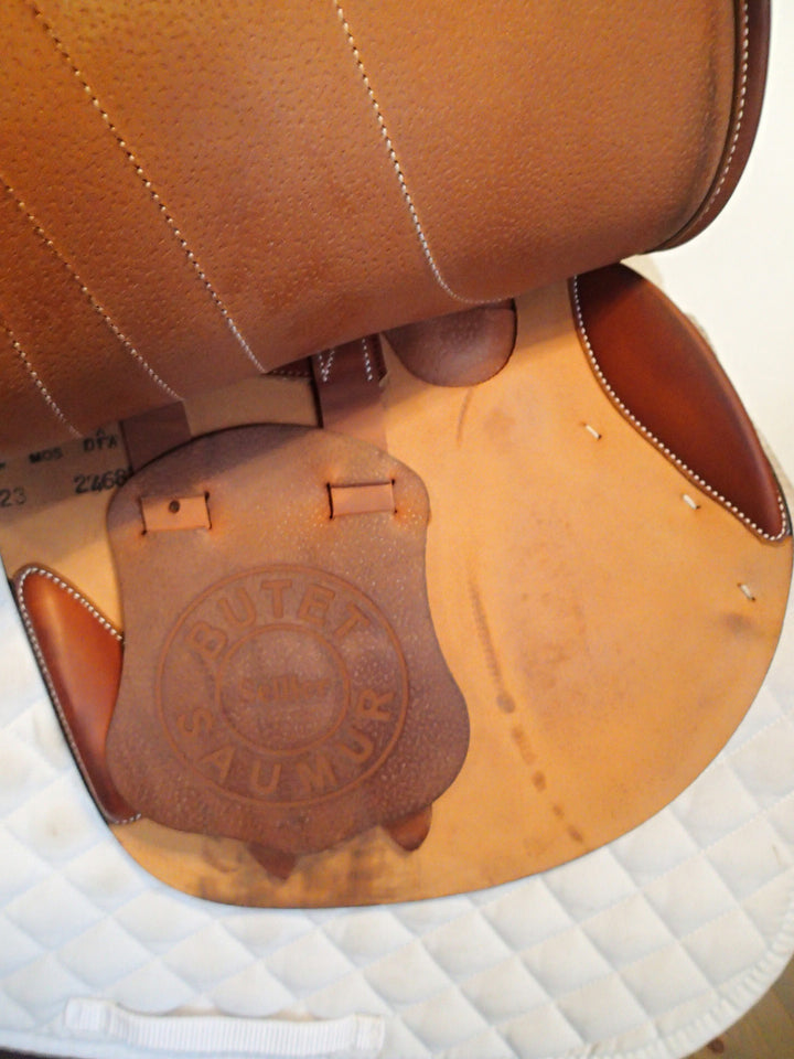 16.5" Butet Premium Saddle - Full Calfskin - 2023 - L Seat - 1.75 Flaps - 4.5" dot to dot (002)