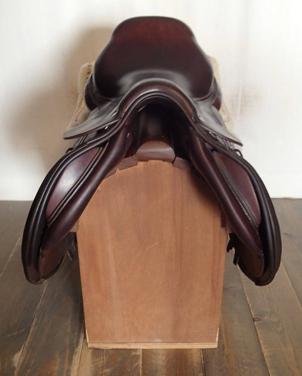 16" CWD Saddle - Full Buffalo - 2013 - 1L Flaps - SE02 - 4.25" dot to dot (003)