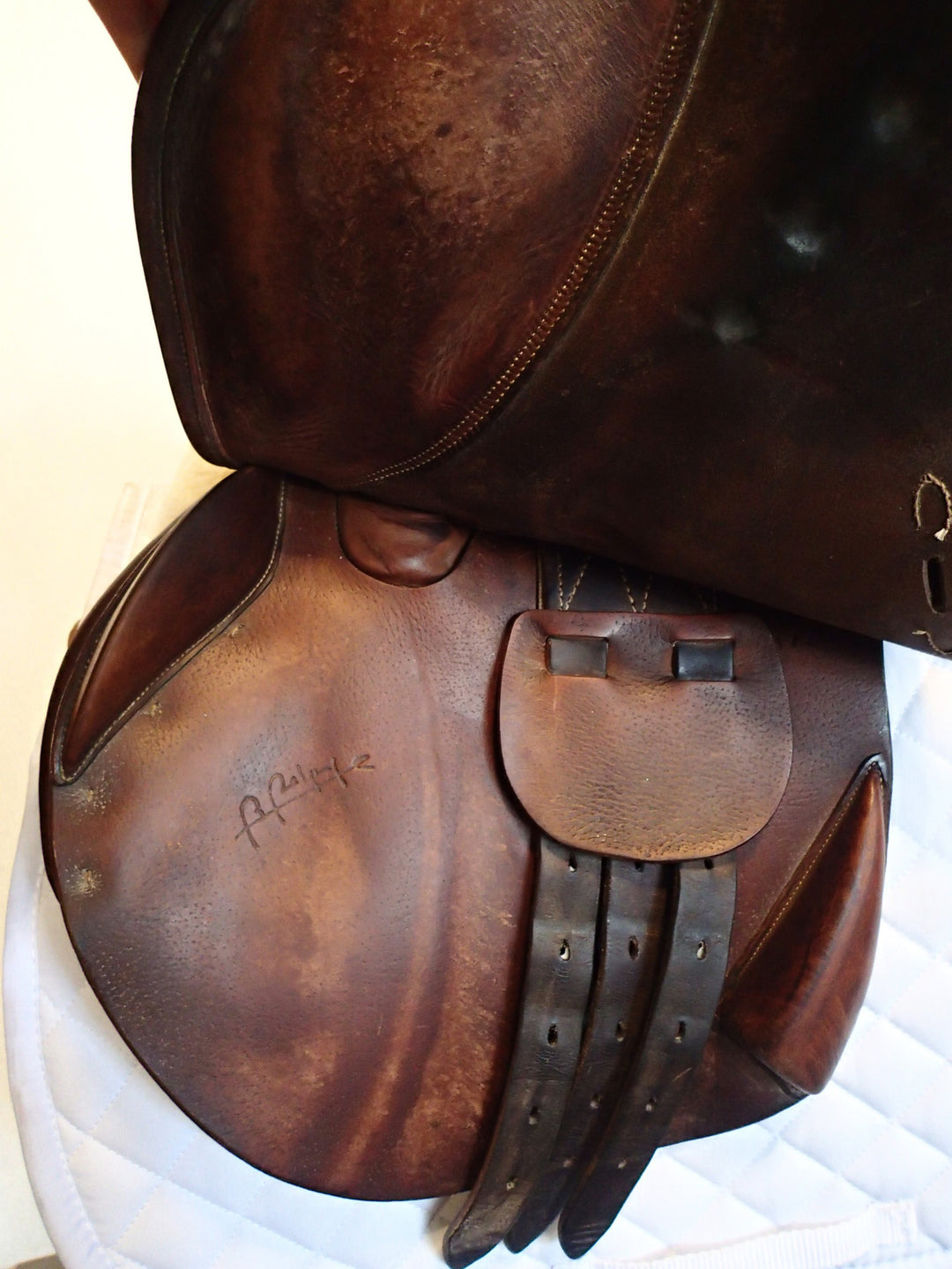 17" Bruno Delgrange Saddle - 1998 - 4.25" dot to dot