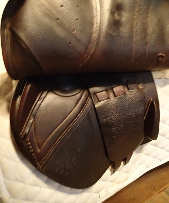 16.5" CWD Saddle - Full Buffalo - 2016 - 1C Flaps - SE03 - 4.75" dot to dot - Pro Panels (005)