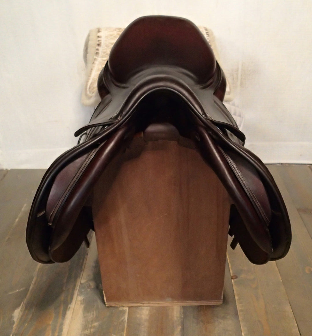 16.5" CWD Saddle - Full Buffalo - 2016 - 1C Flaps - SE03 - 4.75" dot to dot - Pro Panels (005)