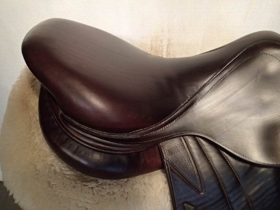 16.5" CWD Saddle - Full Buffalo - 2016 - 1C Flaps - SE03 - 4.75" dot to dot - Pro Panels (005)