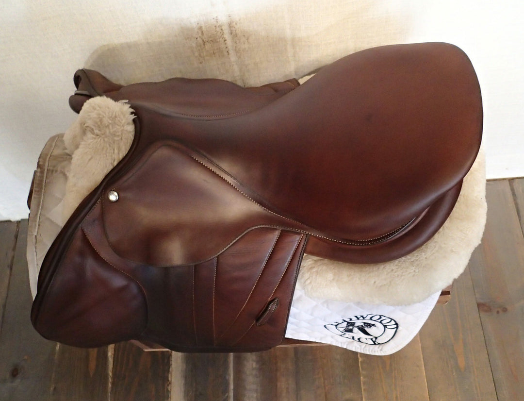 17.5" Butet Premium Saddle - Full Calfskin - 2019 - P Seat - 2.5 Flaps - 4.25" dot to dot (006)