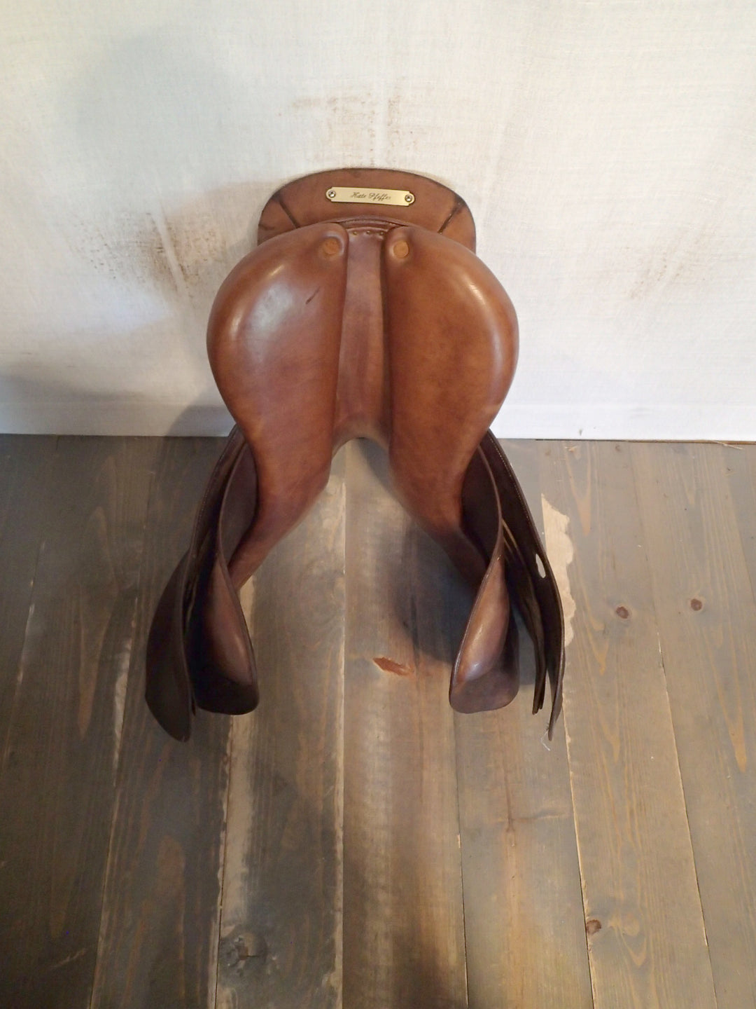 16.5" Bruno Delgrange PJ Saddle - 2003 - 4.5" dot to dot