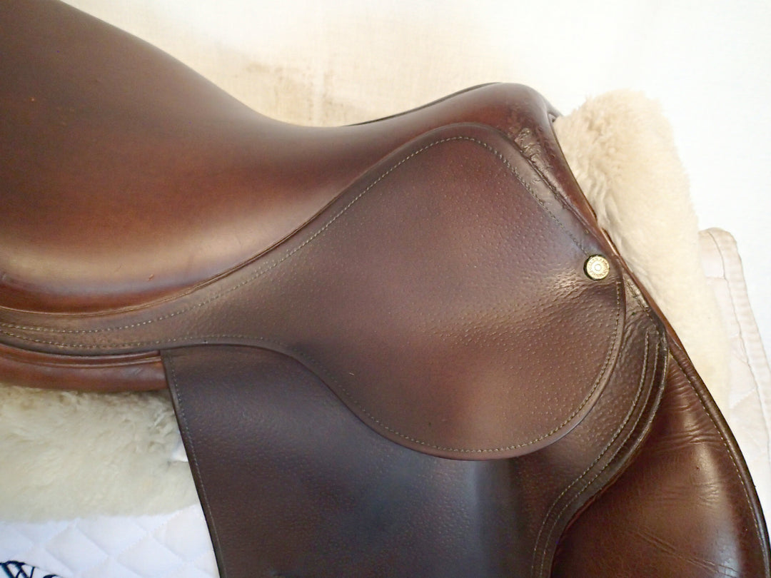 16.5" Bruno Delgrange PJ Saddle - 2003 - 4.5" dot to dot