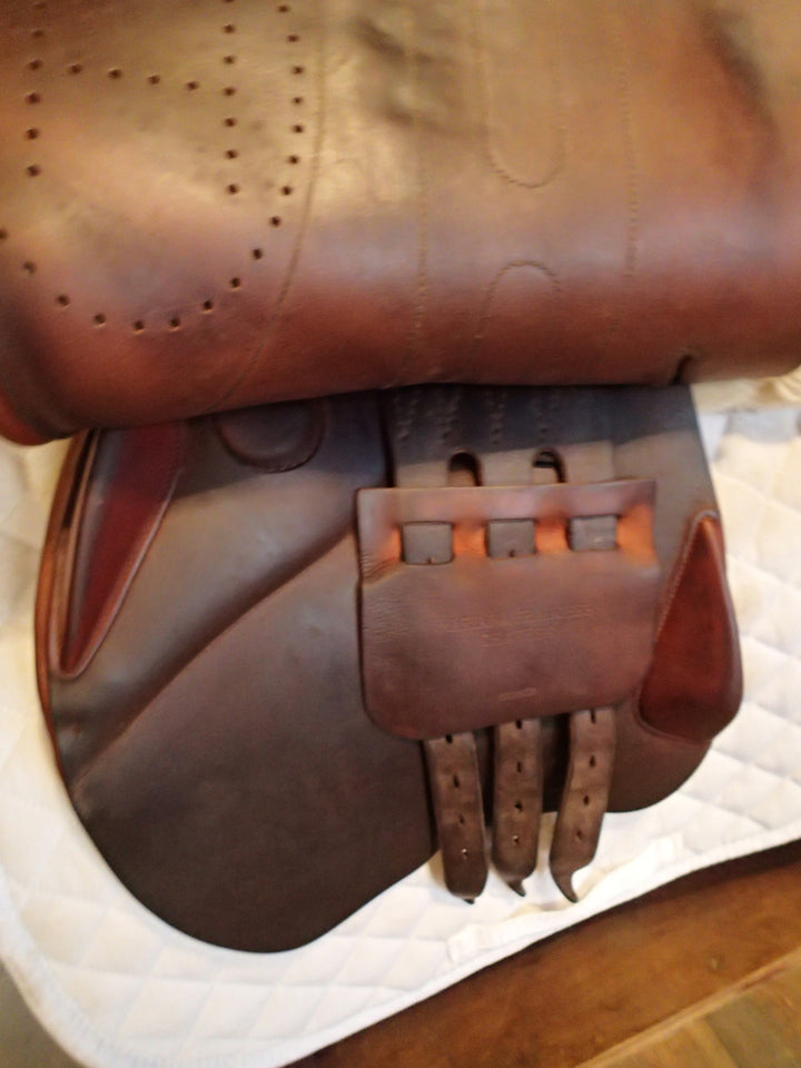 17" Hermes Cavale Saddle - 2024 - Full Calfskin - 5" dot to dot (011)