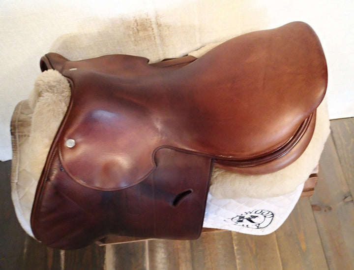 17" Hermes Cavale Saddle - 2024 - Full Calfskin - 5" dot to dot (011)