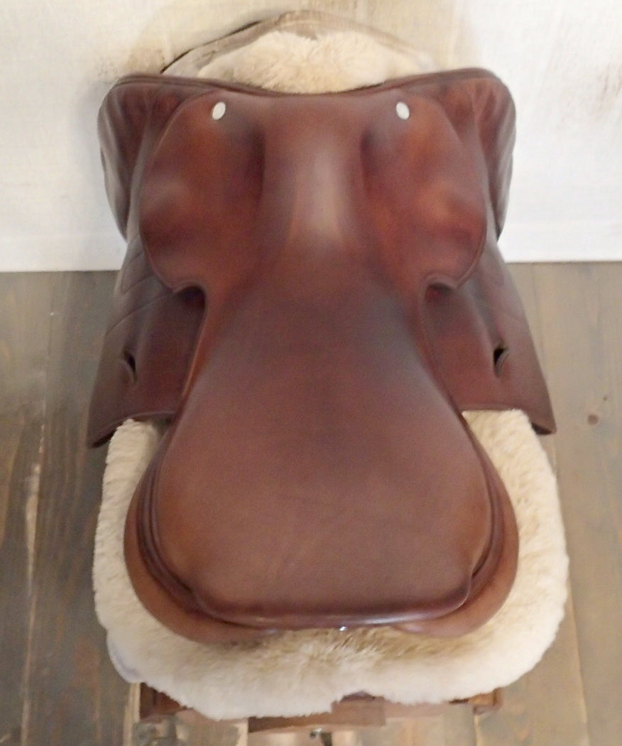 17" Hermes Cavale Saddle - 2024 - Full Calfskin - 5" dot to dot (011)