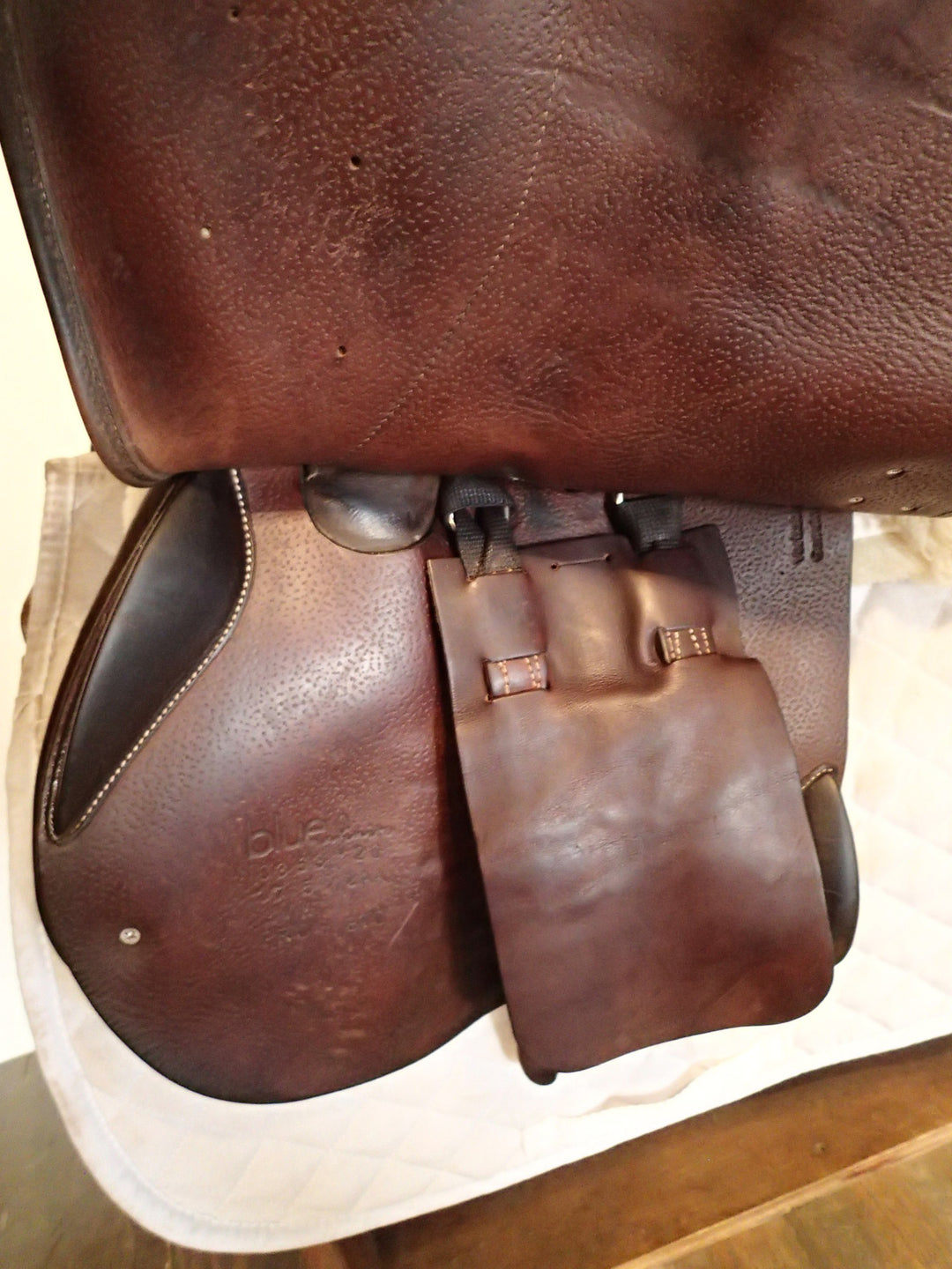 17.5" Voltaire Blue Infinite Saddle - Full Buffalo - 2020 - 2AA Flaps - 5" dot to dot - Pro Panels (013)