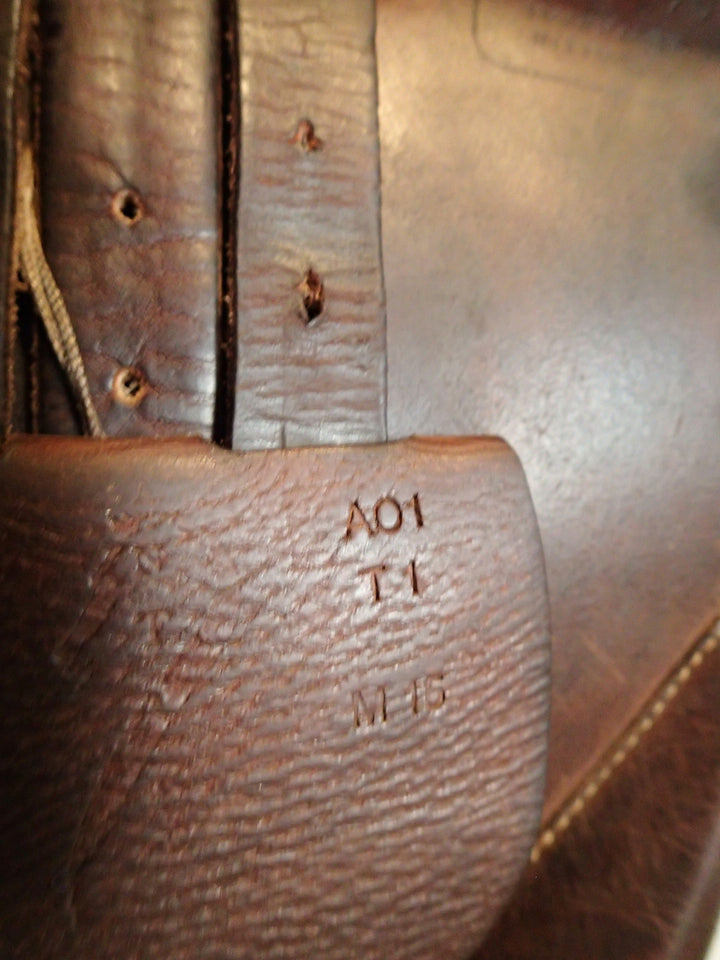 18.5" Antares Connexion Saddle - Full Buffalo - 2016 - 4AAB Flaps - 5" dot to dot (014)