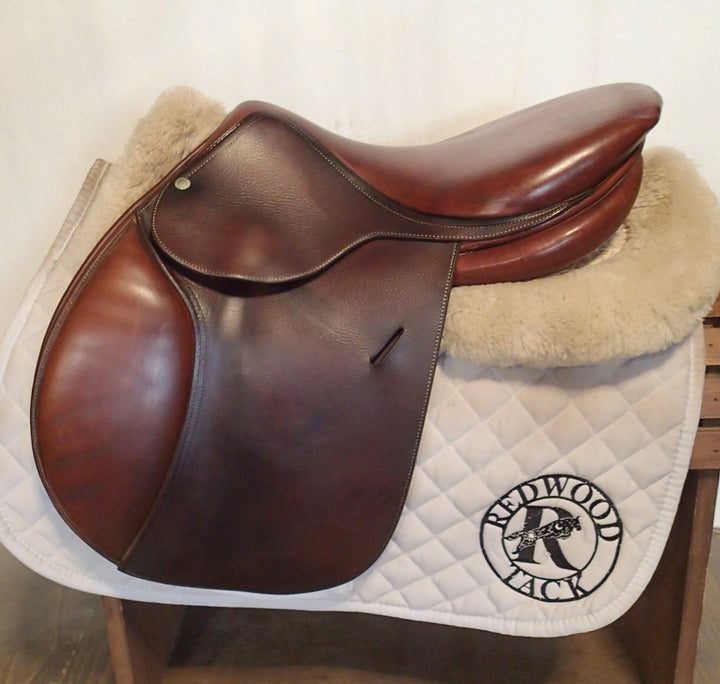 16" Butet Saddle - 2010 - P Seat - 1 Flaps - 5" dot to dot (020)