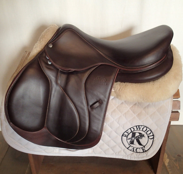 17.5" Devoucoux Biarritz O Saddle - Full Buffalo - 2020 - 2A Flaps - 4.75" dot to dot (023)