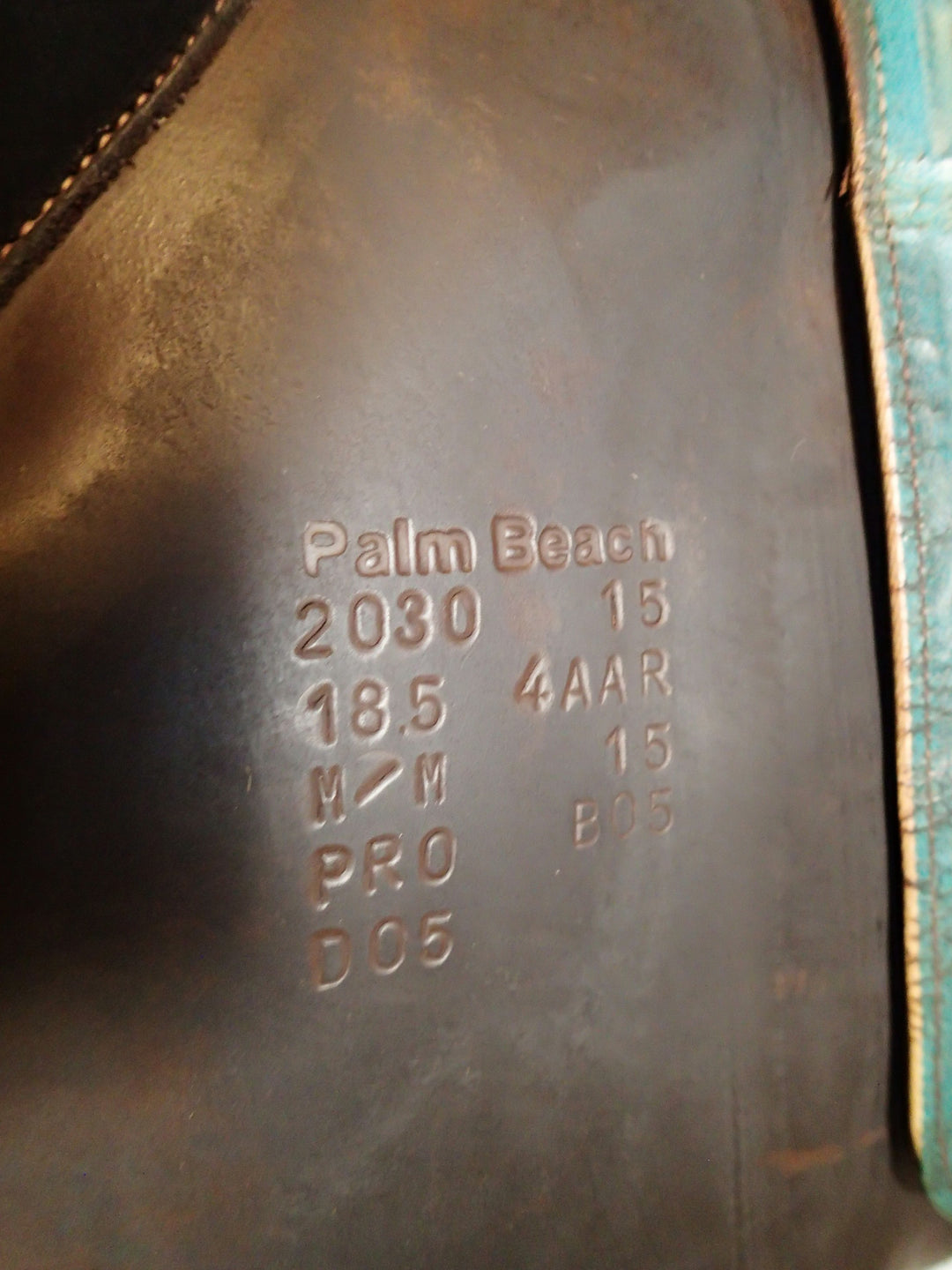 18.5" Voltaire Palm Beach Saddle - 2015 - 4AAR Flaps - 4.75" dot to dot - Pro Panels (026)
