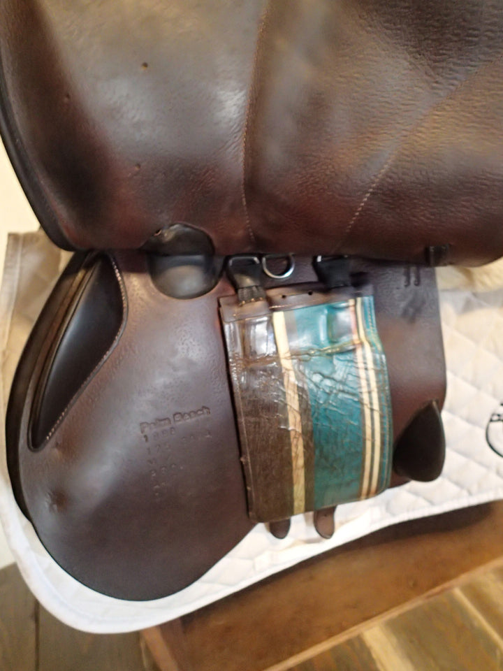 17.5" Voltaire Palm Beach Saddle - Full Buffalo - 2019 - 3AAA Flaps - 5" dot to dot (040)