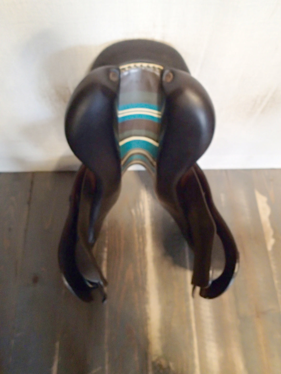 17.5" Voltaire Palm Beach Saddle - Full Buffalo - 2019 - 3AAA Flaps - 5" dot to dot (040)