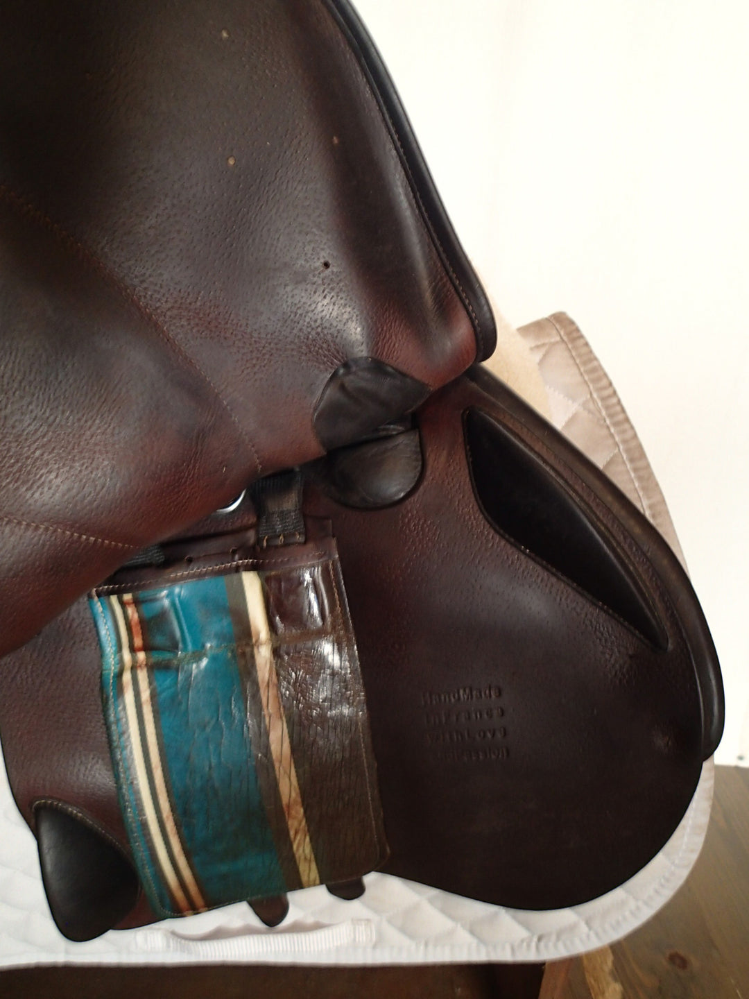 17.5" Voltaire Palm Beach Saddle - Full Buffalo - 2019 - 3AAA Flaps - 5" dot to dot (040)