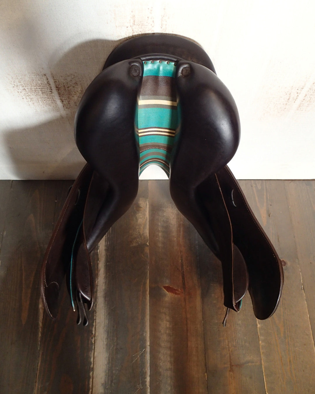 16.5" Voltaire Palm Beach Saddle - Full Buffalo - 2013 - 2A Flaps - 4.75" dot to dot - FIN Panels (049)