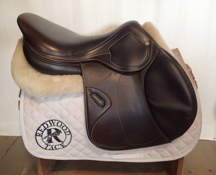 17.5" Amerigo Pinerolo Saddle - Full Buffalo - 2023 - 4.5" dot to dot (051)