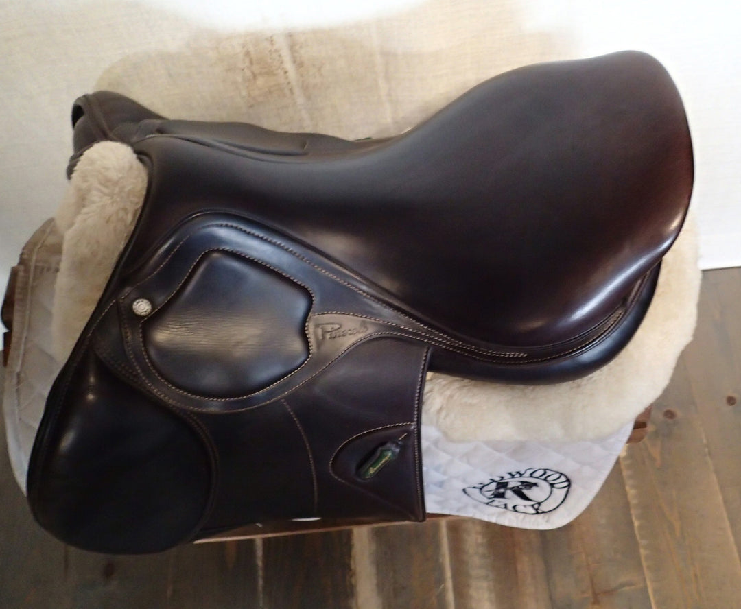 17.5" Amerigo Pinerolo Saddle - Full Buffalo - 2023 - 4.5" dot to dot (051)