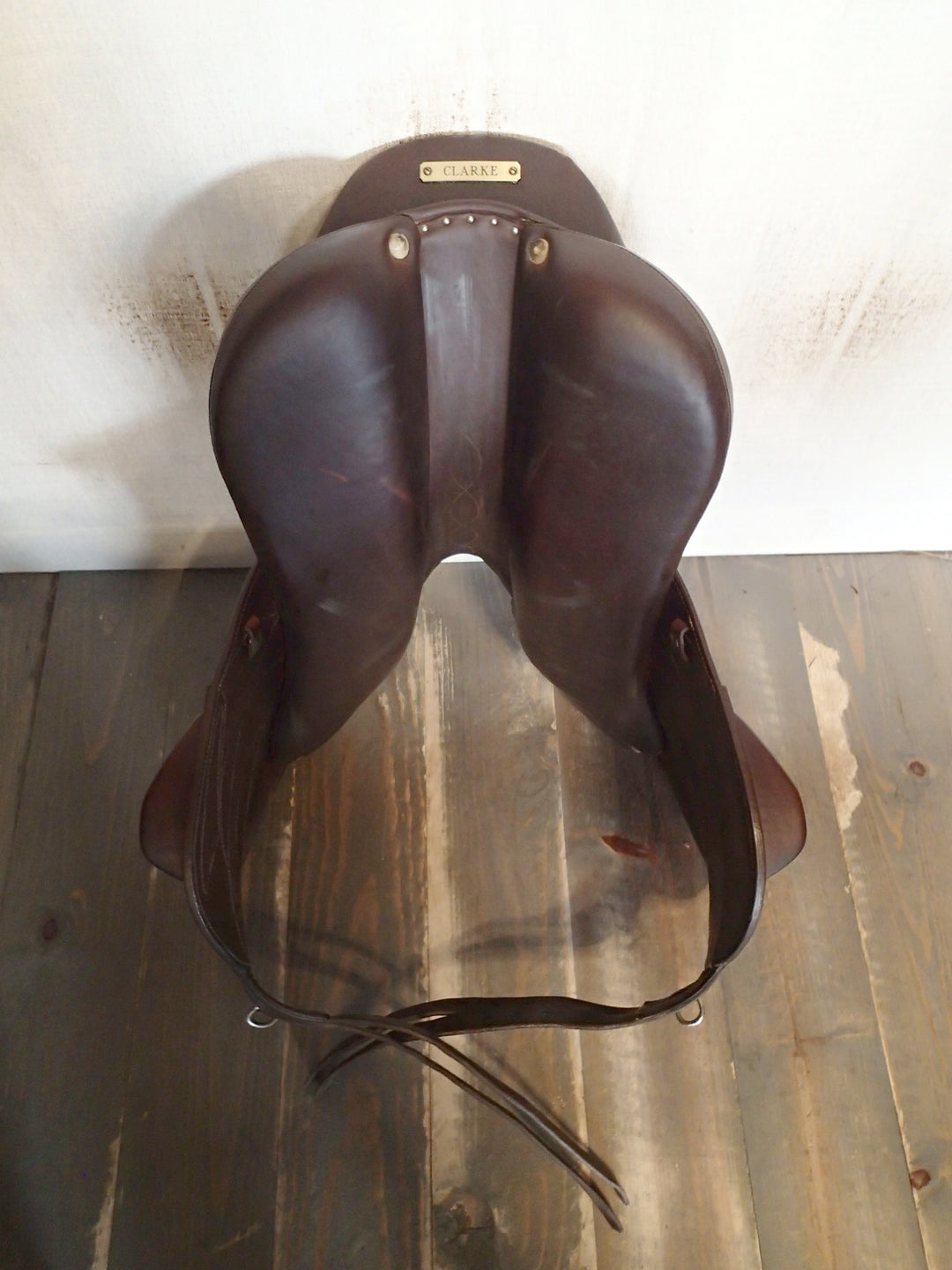 18" Antares Monoflap Saddle - Full Buffalo - 2017 - 3N Flaps - 5" dot to dot (054)