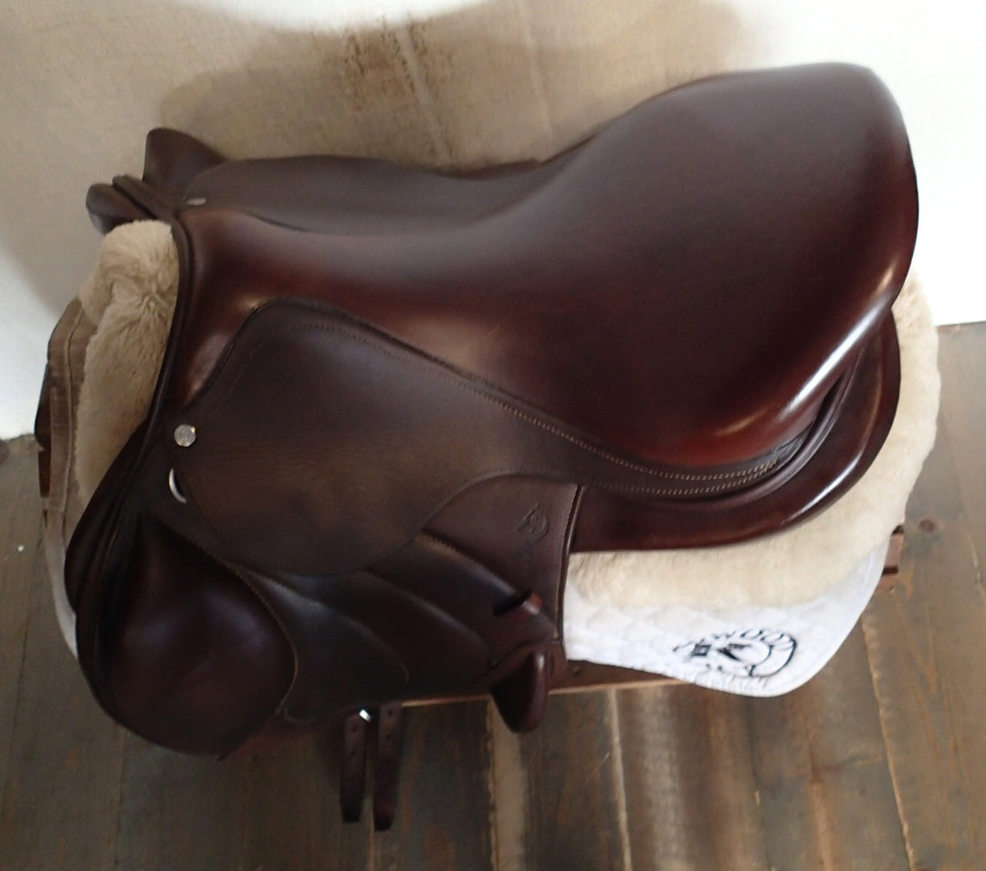 18" Antares Monoflap Saddle - Full Buffalo - 2017 - 3N Flaps - 5" dot to dot (054)
