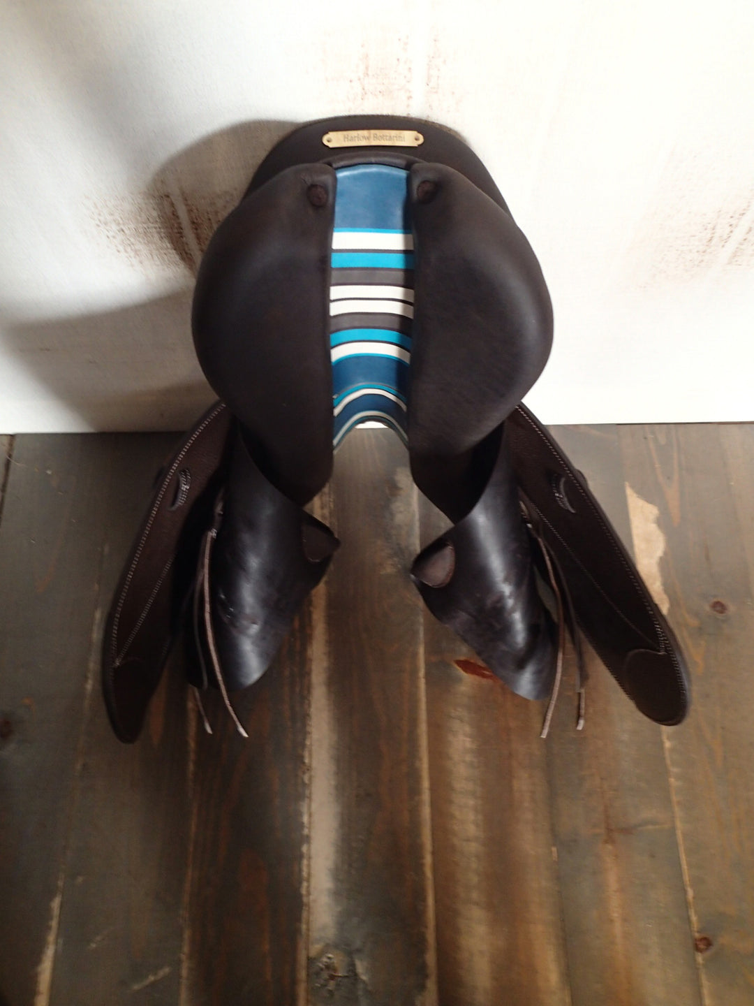 17" Voltaire Palm Beach Saddle - Full Buffalo - 2025 - 2 Flaps - 5" dot to dot - XFIN Panels (059)