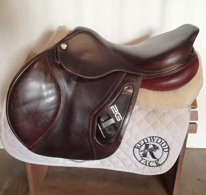 18" CWD 2G Saddle - 2010 - 3C Flaps - SE17 - 4.25" dot to dot (060)