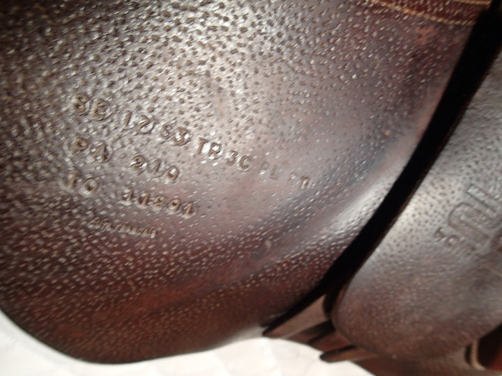 18" CWD 2G Saddle - 2010 - 3C Flaps - SE17 - 4.25" dot to dot (060)