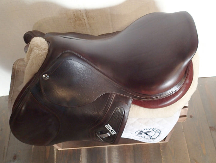 18" CWD 2G Saddle - 2010 - 3C Flaps - SE17 - 4.25" dot to dot (060)