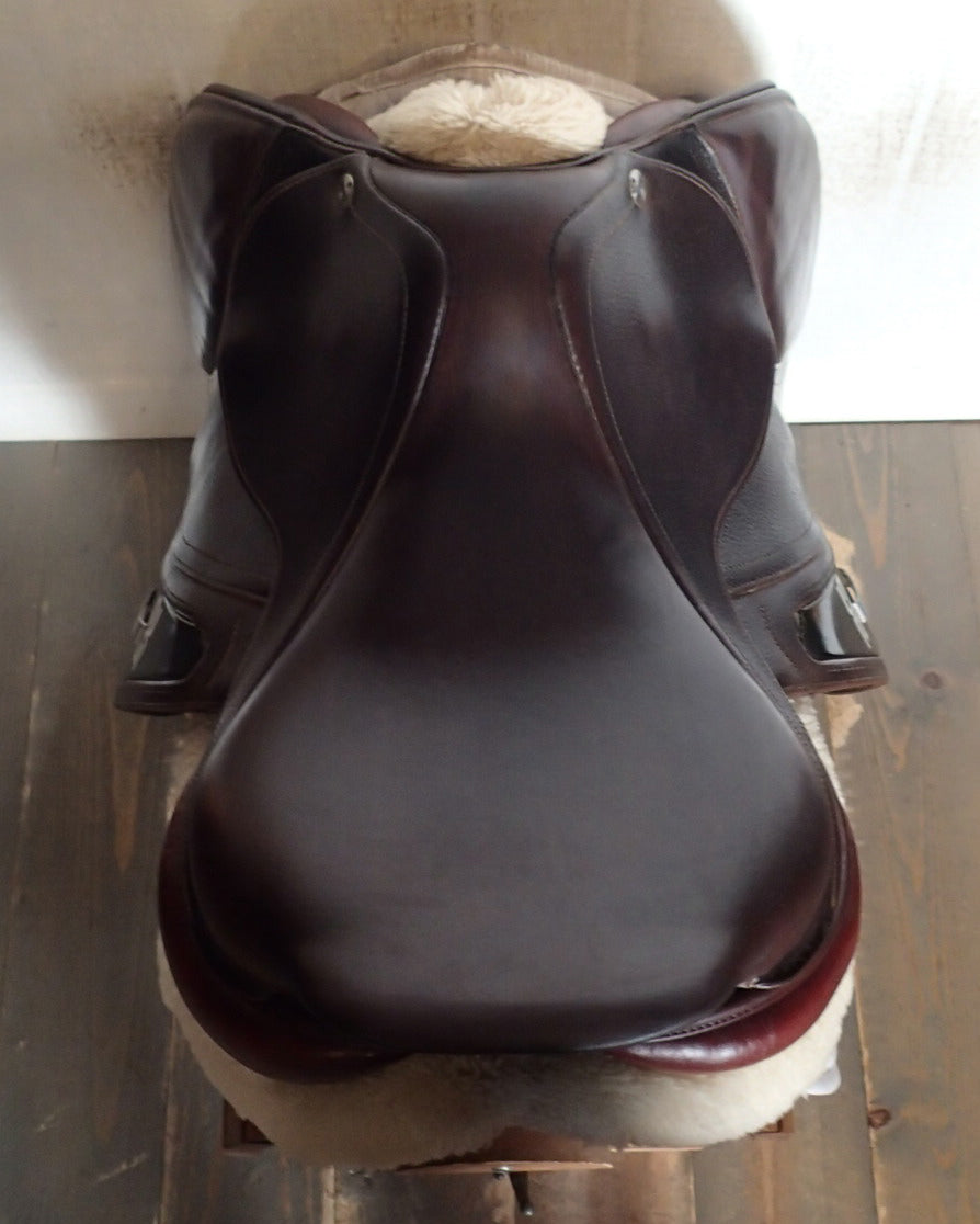 18" CWD 2G Saddle - 2010 - 3C Flaps - SE17 - 4.25" dot to dot (060)