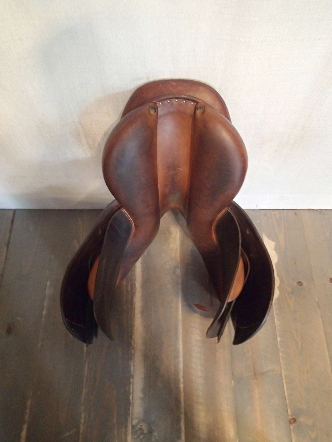 18" Butet Premium Saddle - Full Calfskin - 2014 - M Seat - 2 Flaps - 4.25" dot to dot