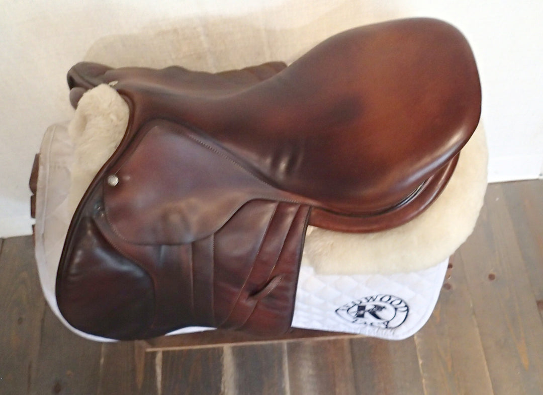 18" Butet Premium Saddle - Full Calfskin - 2014 - M Seat - 2 Flaps - 4.25" dot to dot