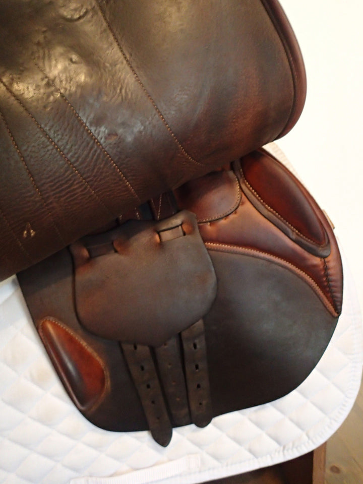 18" Butet Premium Saddle - Full Calfskin - 2014 - M Seat - 2 Flaps - 4.25" dot to dot