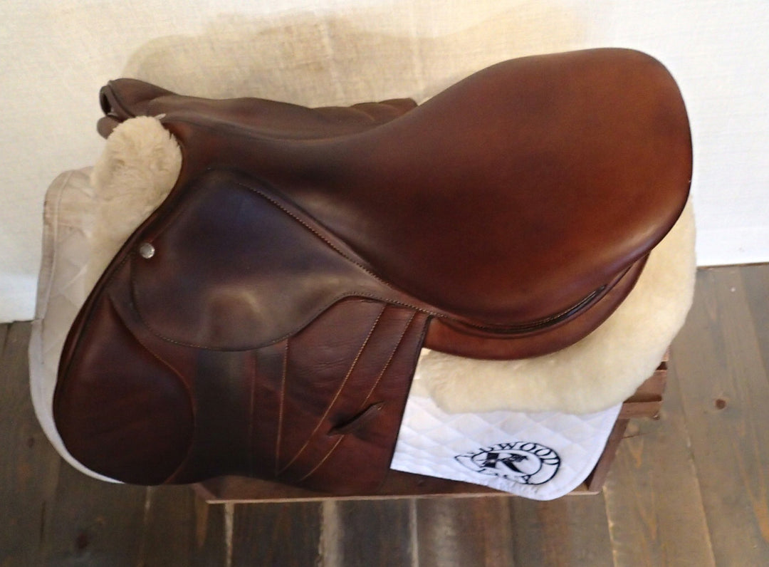 18" Butet Premium Saddle - Full Calfskin - 2015 - P Seat - 2 Flaps - 4.25" dot to dot