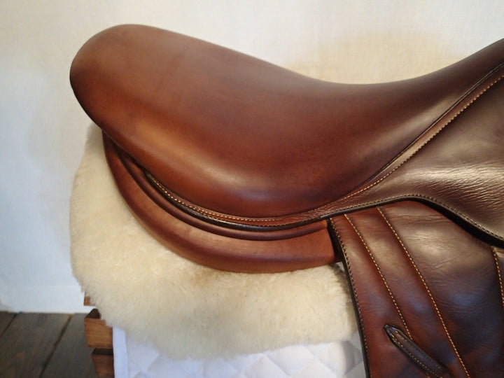 18" Butet Premium Saddle - Full Calfskin - 2015 - P Seat - 2 Flaps - 4.25" dot to dot